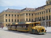 tours onboard Schönbrunn tourist train